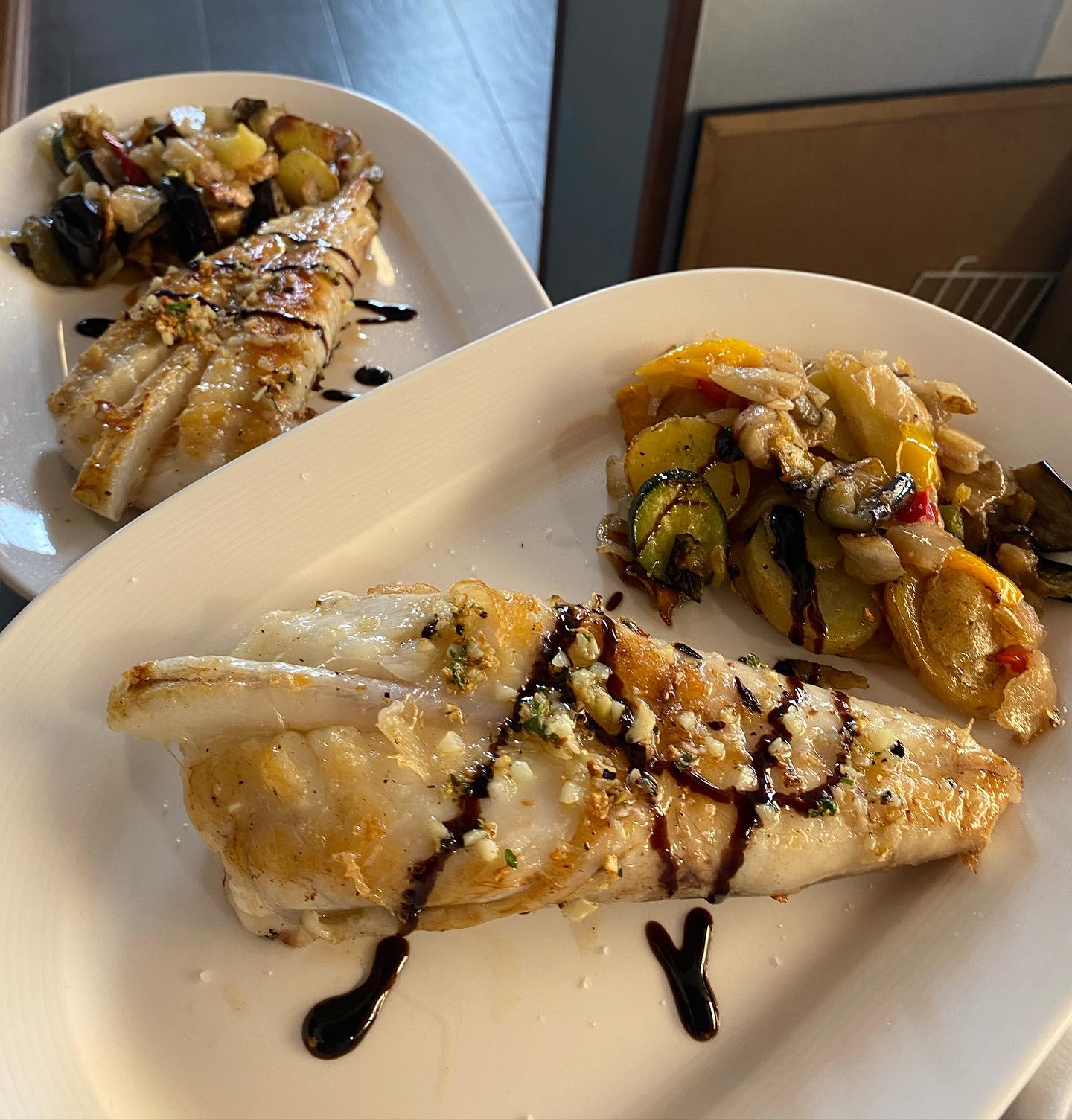 Pescado a la plancha con verduras